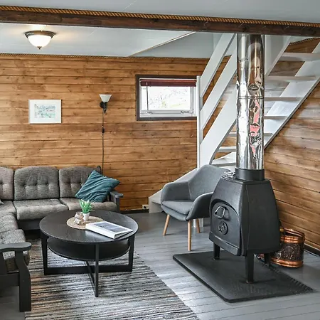 Semesterbostad 3 Bedroom Awesome In *