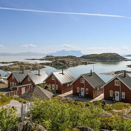 3 Bedroom Awesome In Semesterbostad *